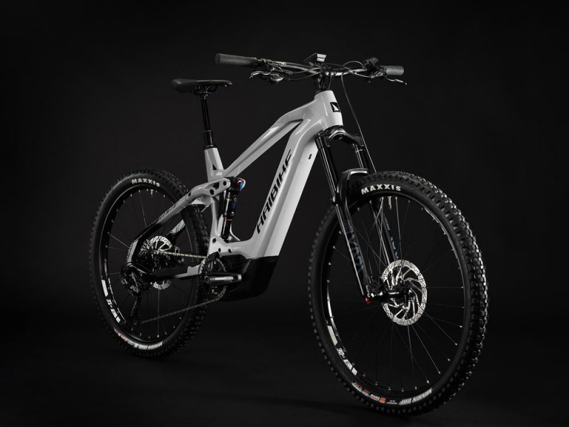 Horský elektrobicykel Haibike AllMtn CF 9 | 2022
